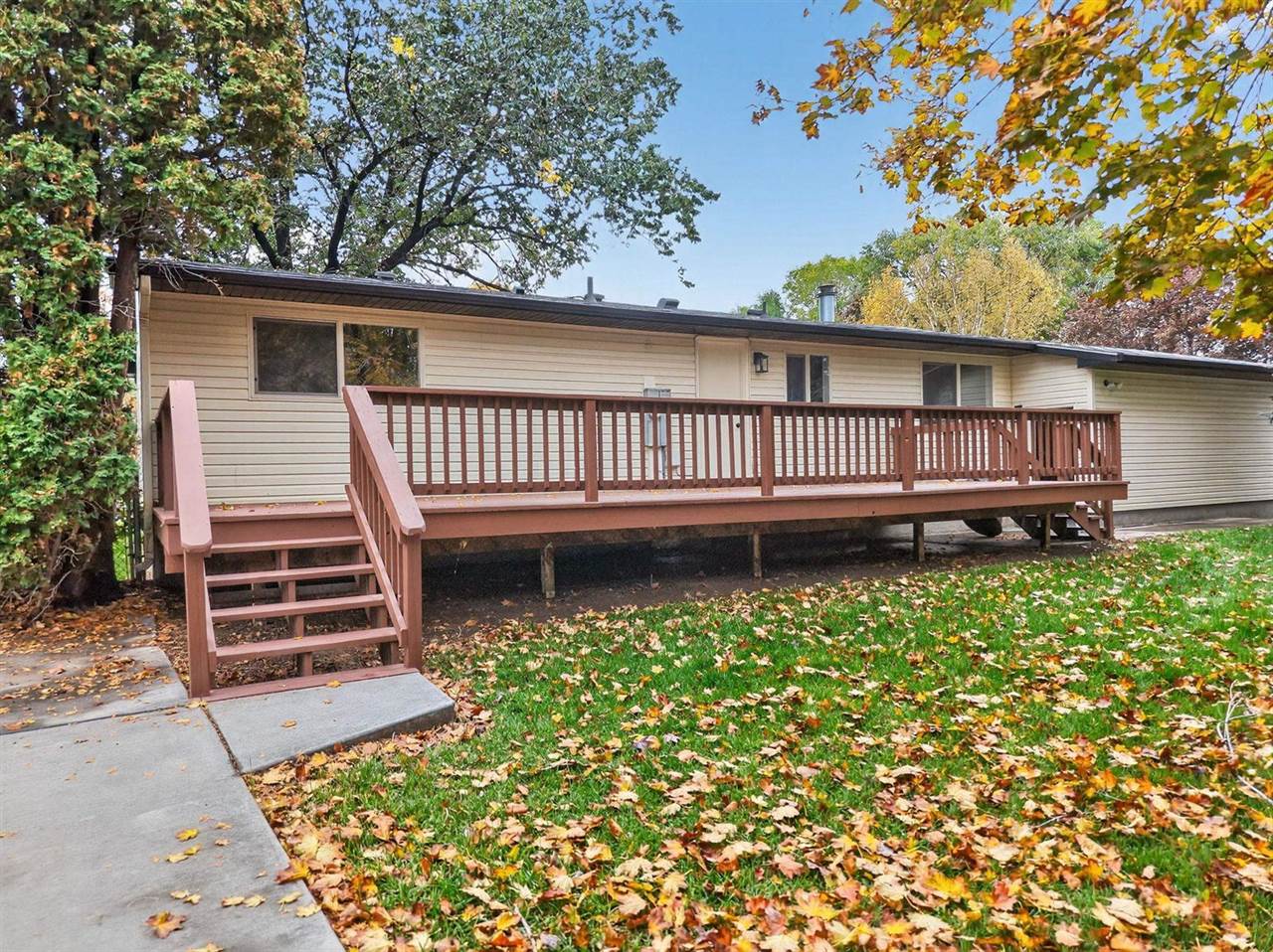 325 Washington Street, American Falls, ID 83211