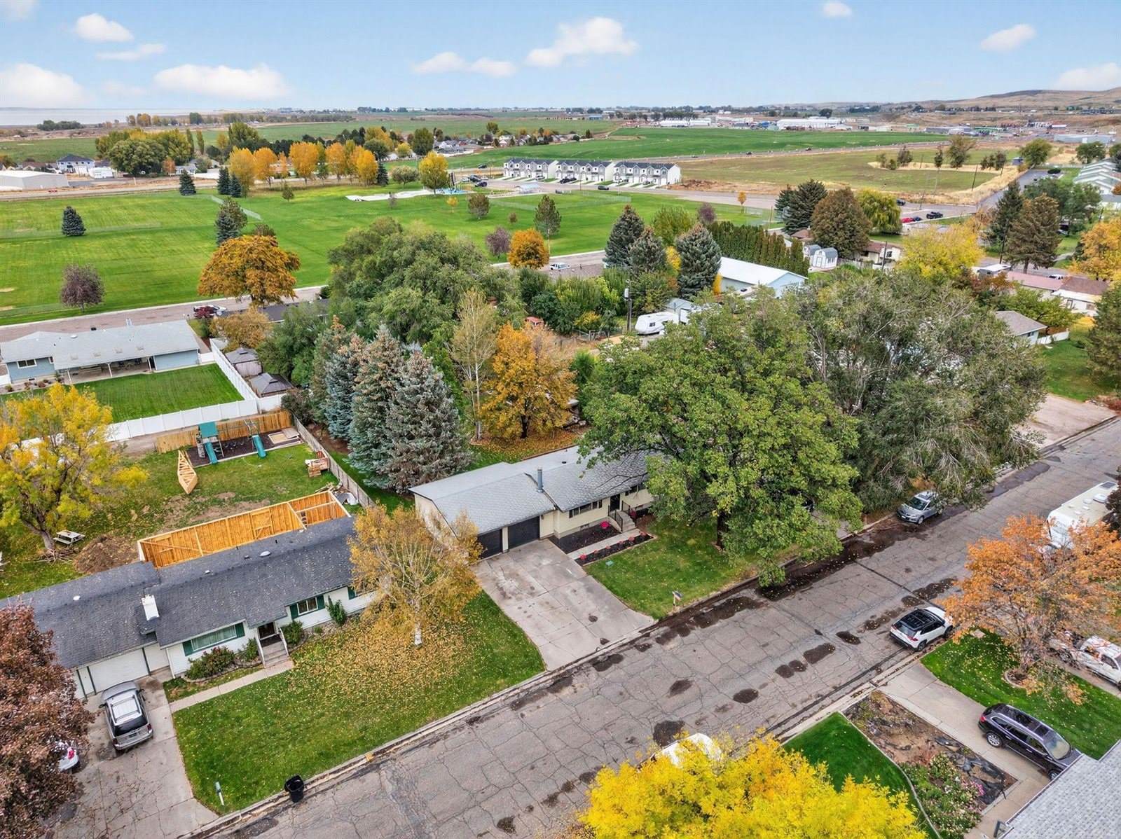 325 Washington Street, American Falls, ID 83211