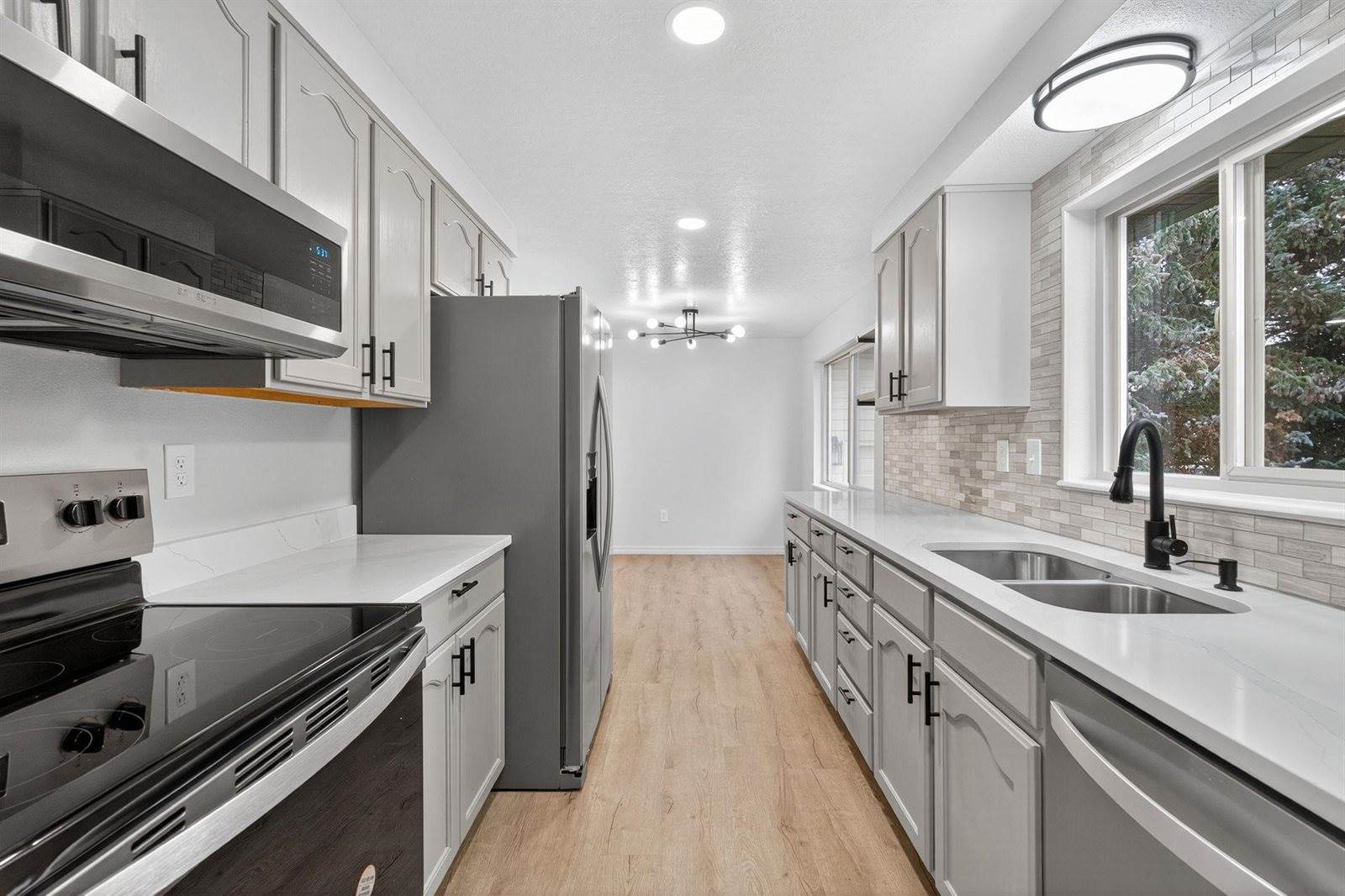 325 Washington Street, American Falls, ID 83211