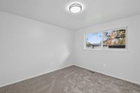 325 Washington Street, American Falls, ID 83211