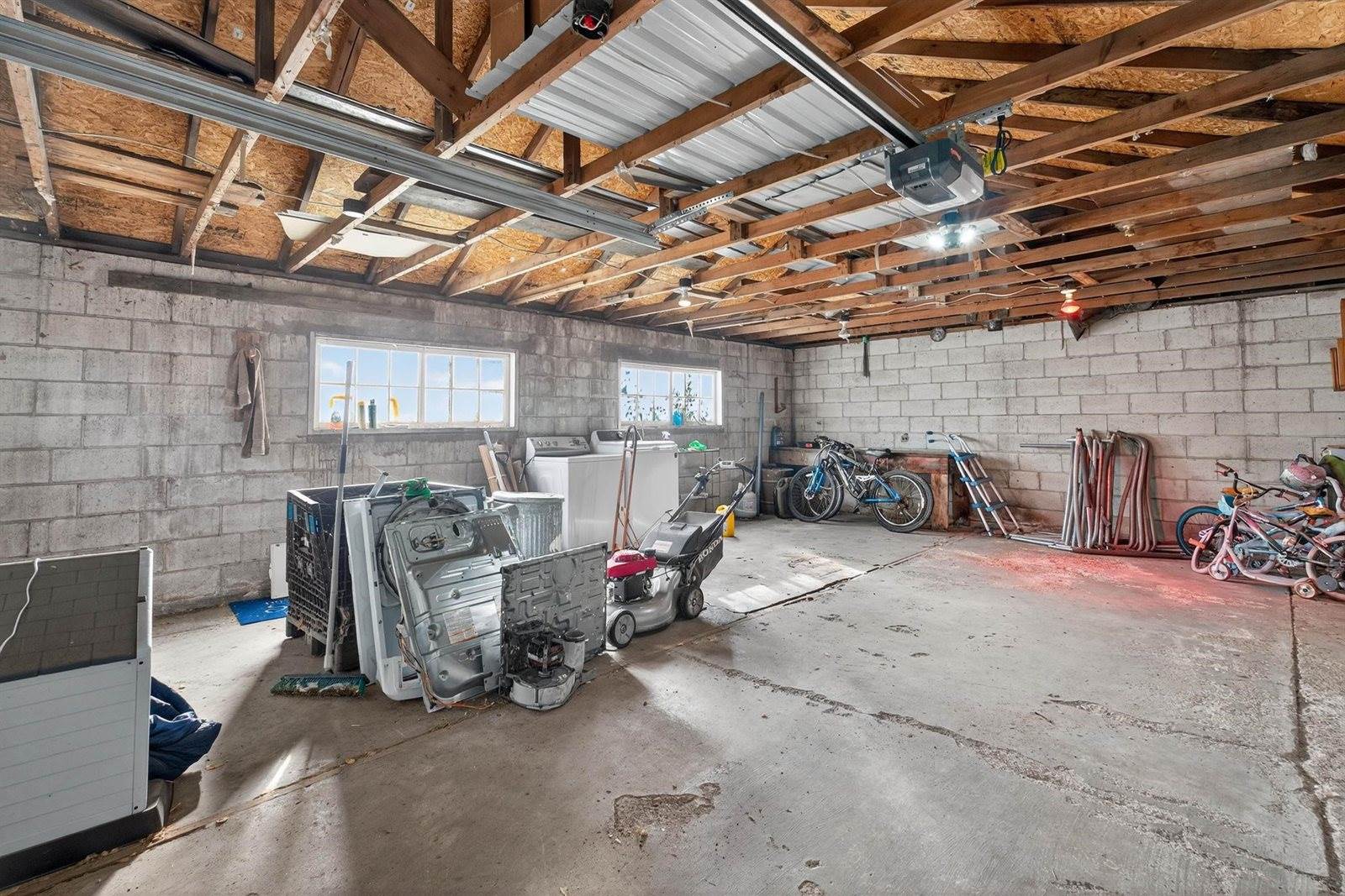 164 Tyler Street, American Falls, ID 83211