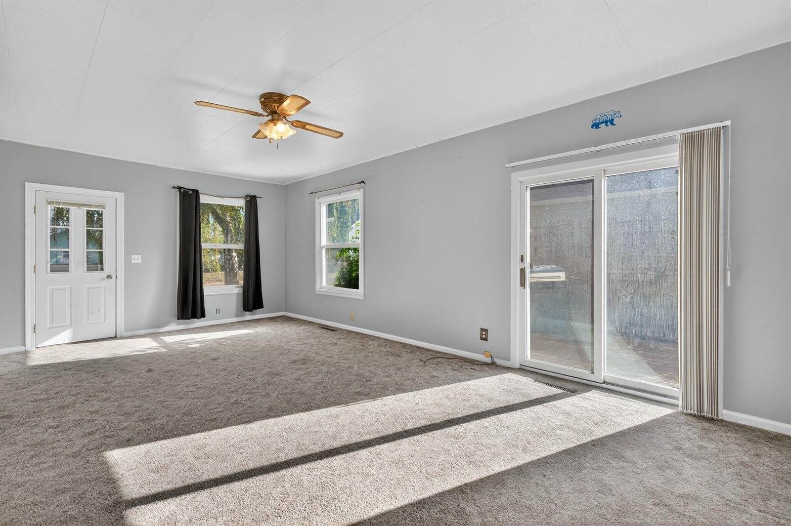 164 Tyler Street, American Falls, ID 83211