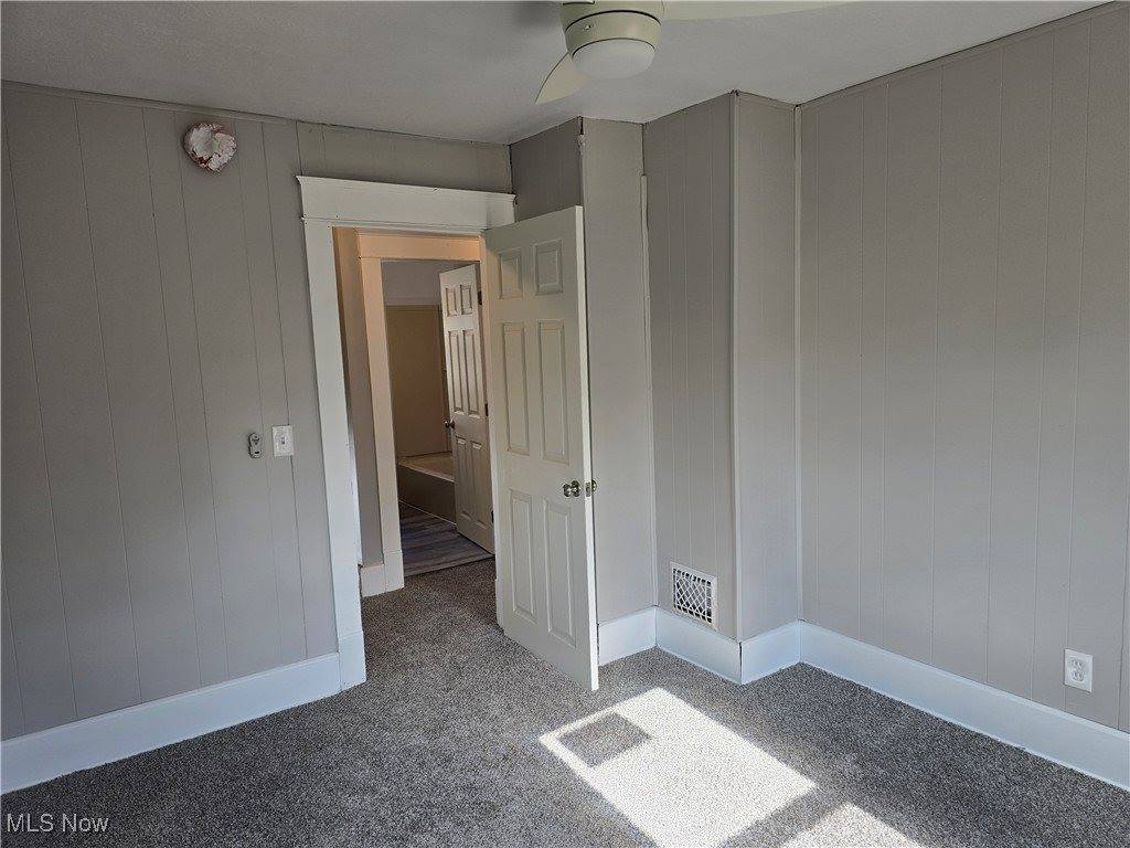 598 Cassius Avenue, Youngstown, OH 44505