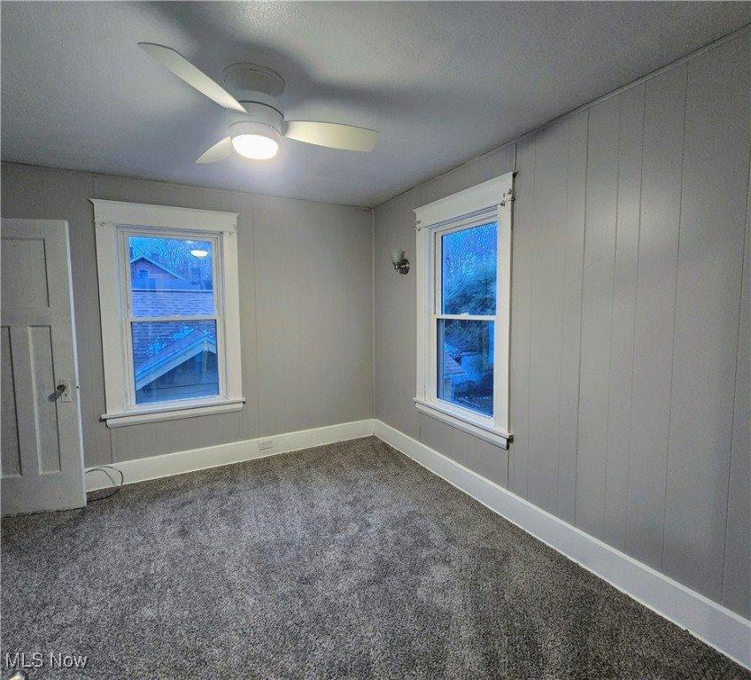 598 Cassius Avenue, Youngstown, OH 44505