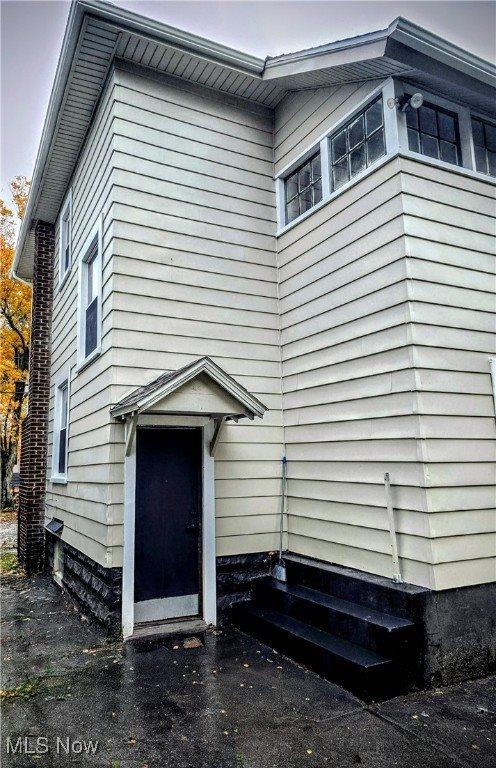 598 Cassius Avenue, Youngstown, OH 44505