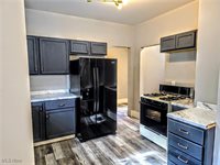 598 Cassius Avenue, Youngstown, OH 44505