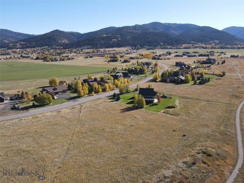 606 Hyalite View Drive, Bozeman, MT 59718