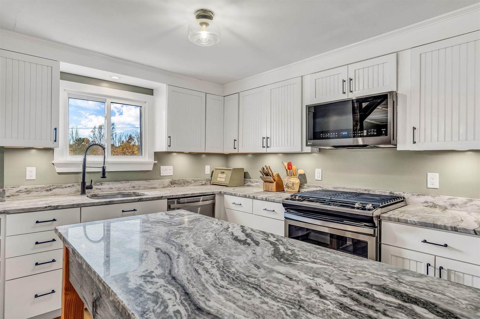 1699 Ohio Street, Bangor, ME 04401