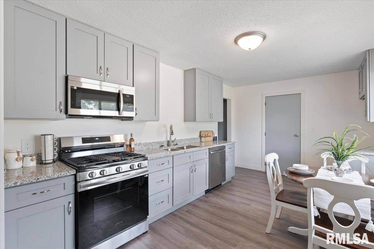 3518 West Garfield Street, Davenport, IA 52804