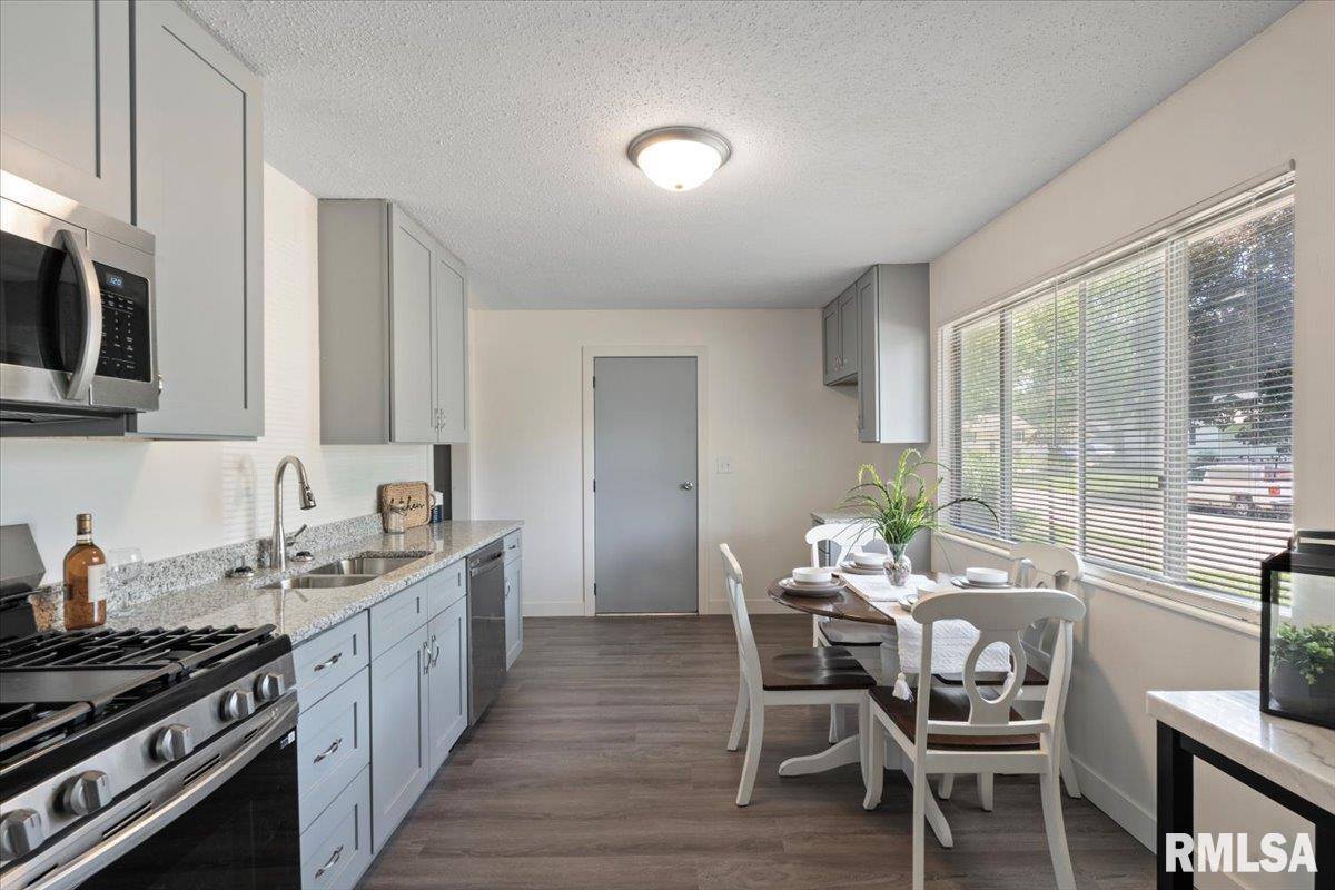 3518 West Garfield Street, Davenport, IA 52804