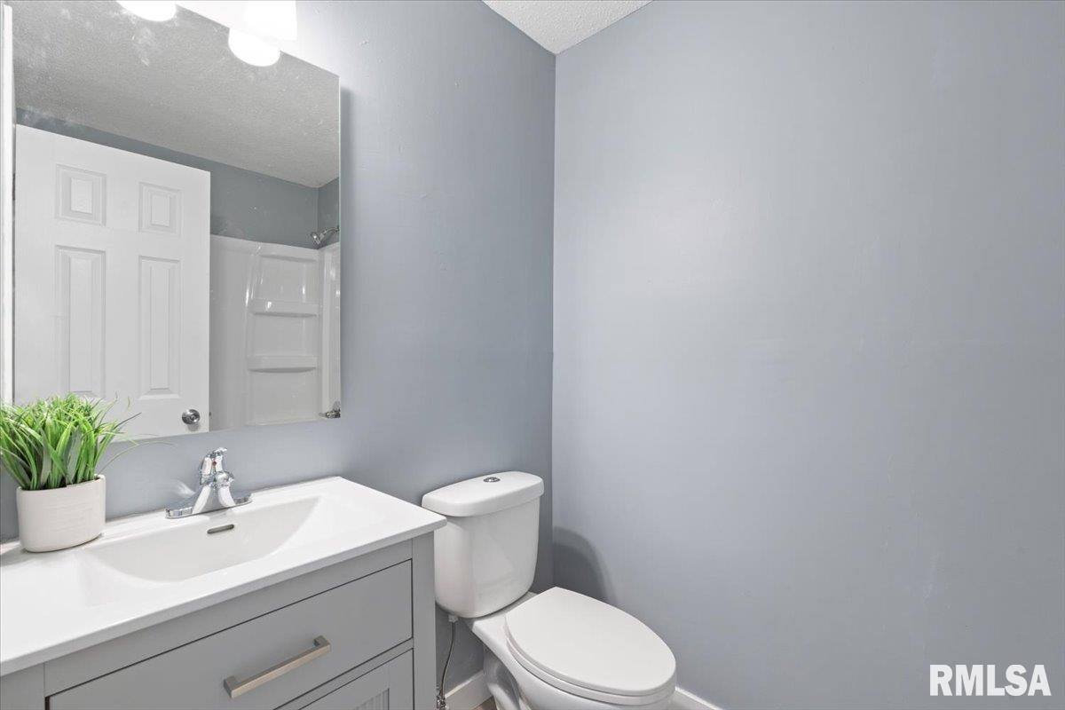 3518 West Garfield Street, Davenport, IA 52804