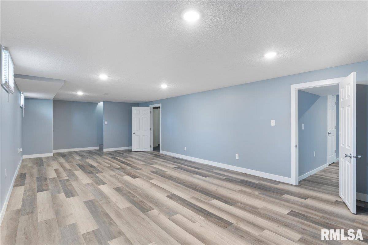 3518 West Garfield Street, Davenport, IA 52804