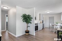 3518 West Garfield Street, Davenport, IA 52804