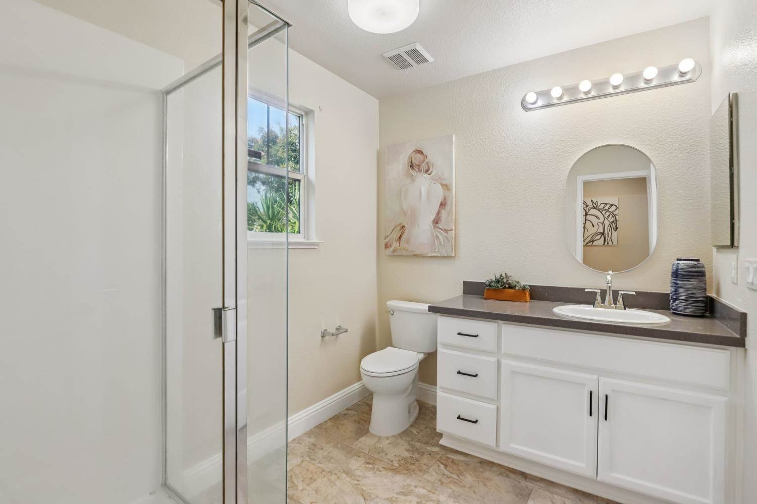 1412 Cliff Swallow Drive, Patterson, CA 95363