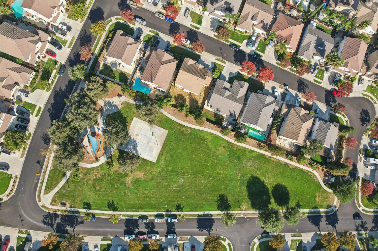 1412 Cliff Swallow Drive, Patterson, CA 95363