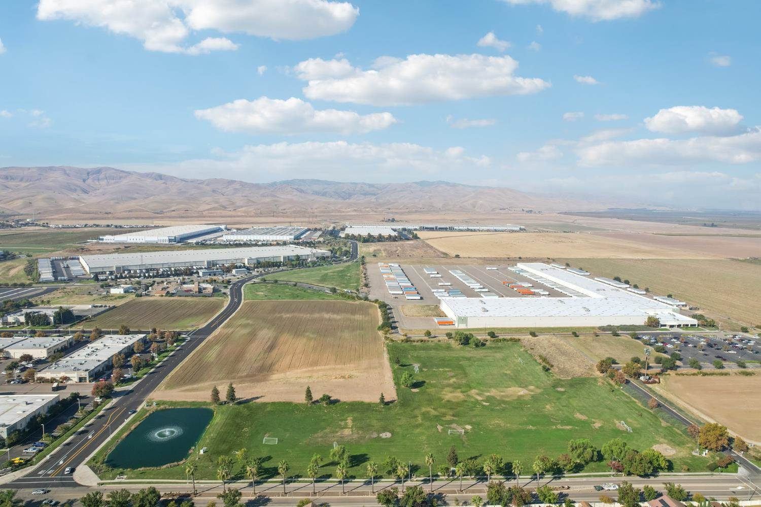 1412 Cliff Swallow Drive, Patterson, CA 95363