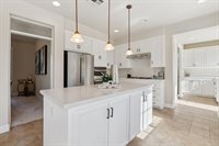 1412 Cliff Swallow Drive, Patterson, CA 95363