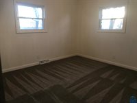 18546 140th St, Akron, IA 51001