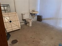 18546 140th St, Akron, IA 51001