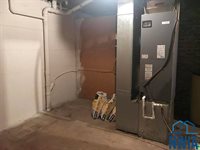 18546 140th St, Akron, IA 51001