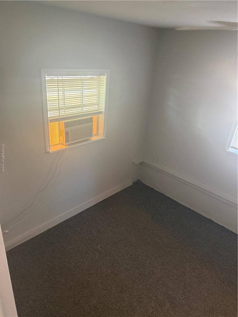 709 Churchill Drive, Bryan, TX 77801