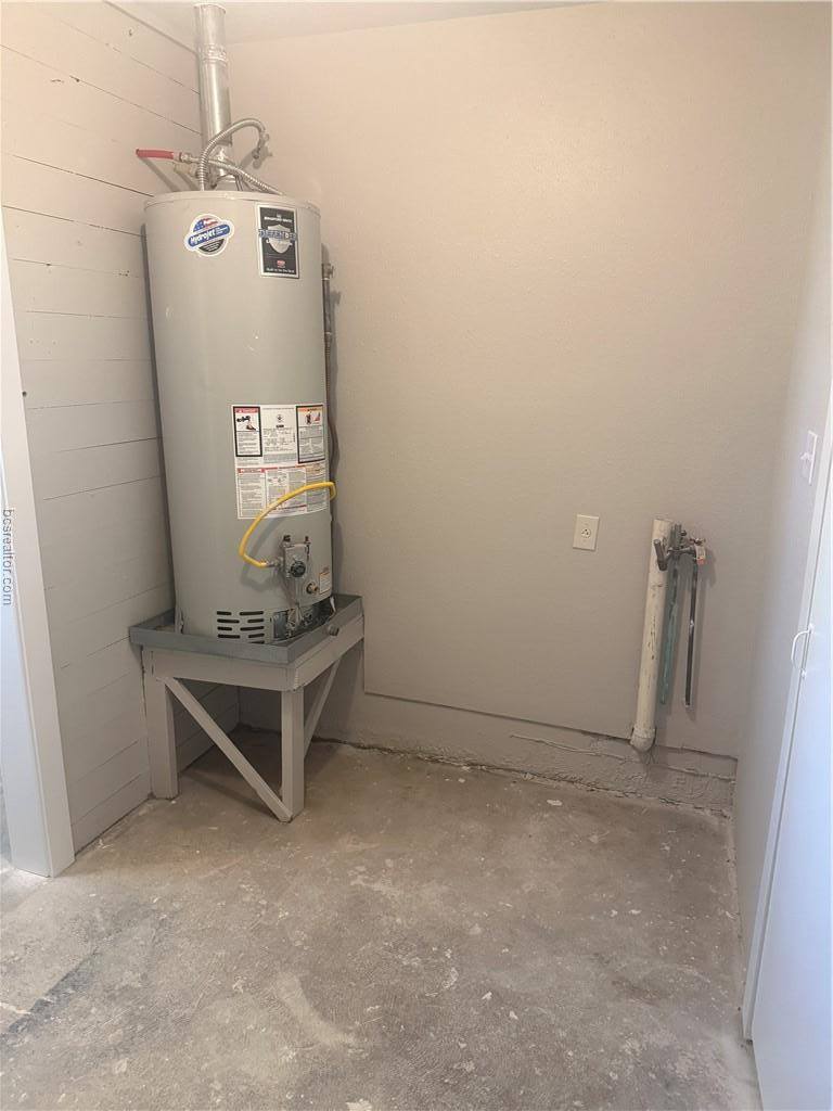 709 Churchill Drive, Bryan, TX 77801