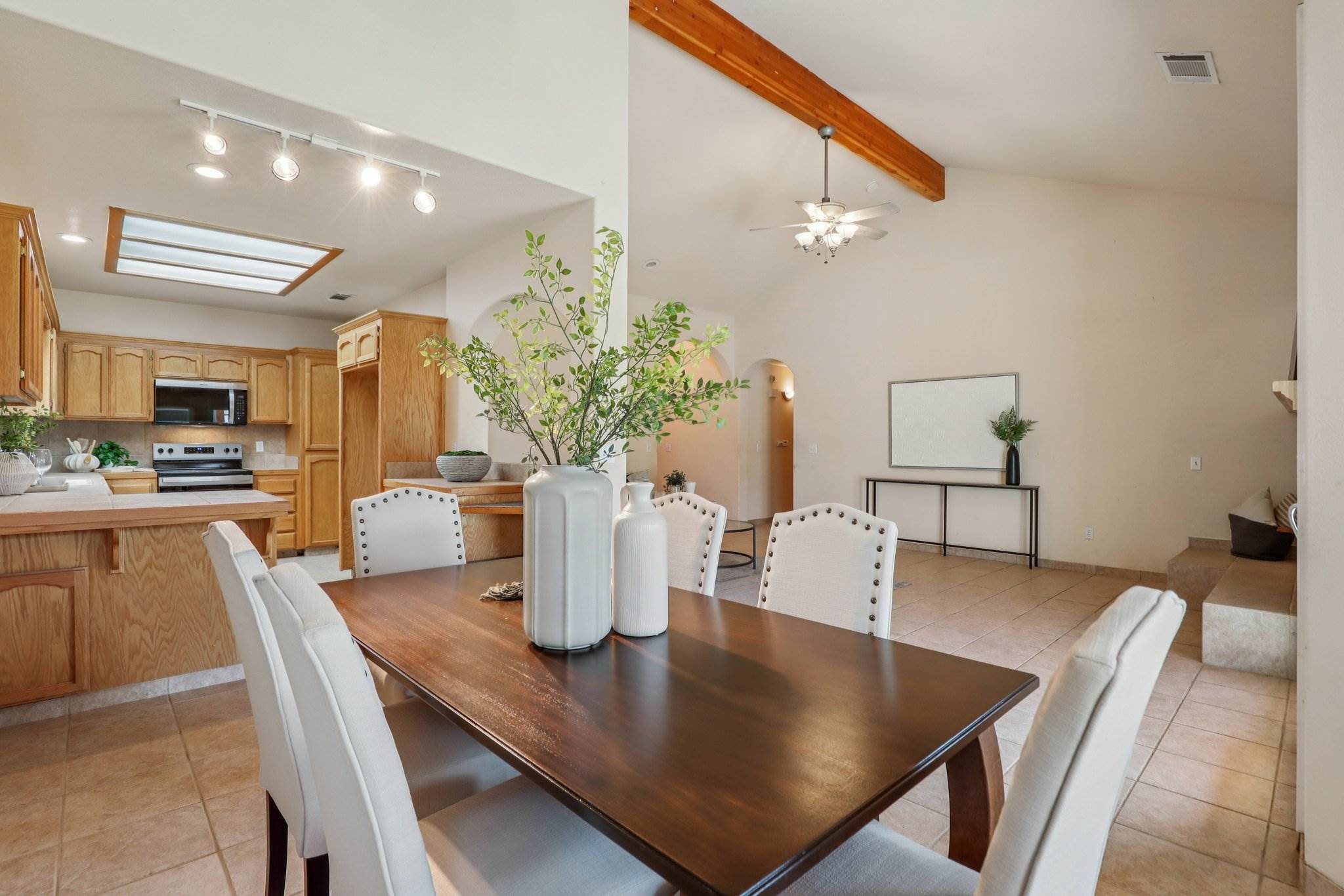 526 Grenache Ave., Madera, CA 93637