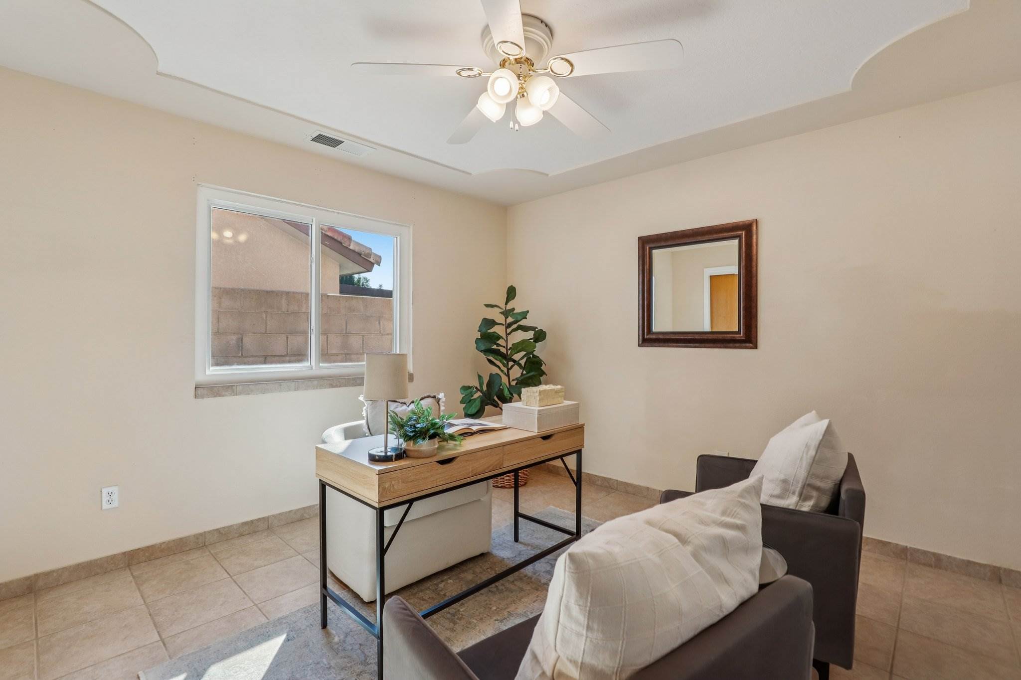 526 Grenache Ave., Madera, CA 93637