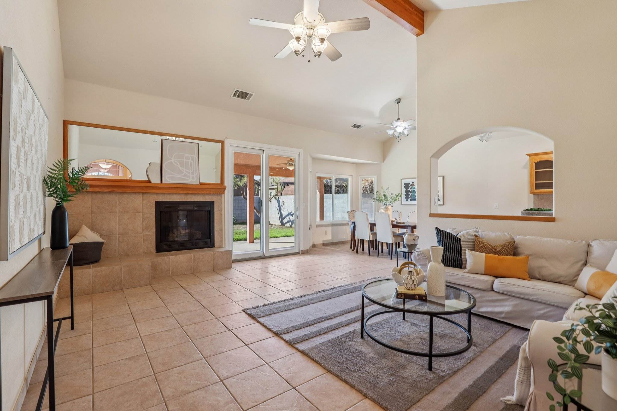 526 Grenache Ave., Madera, CA 93637