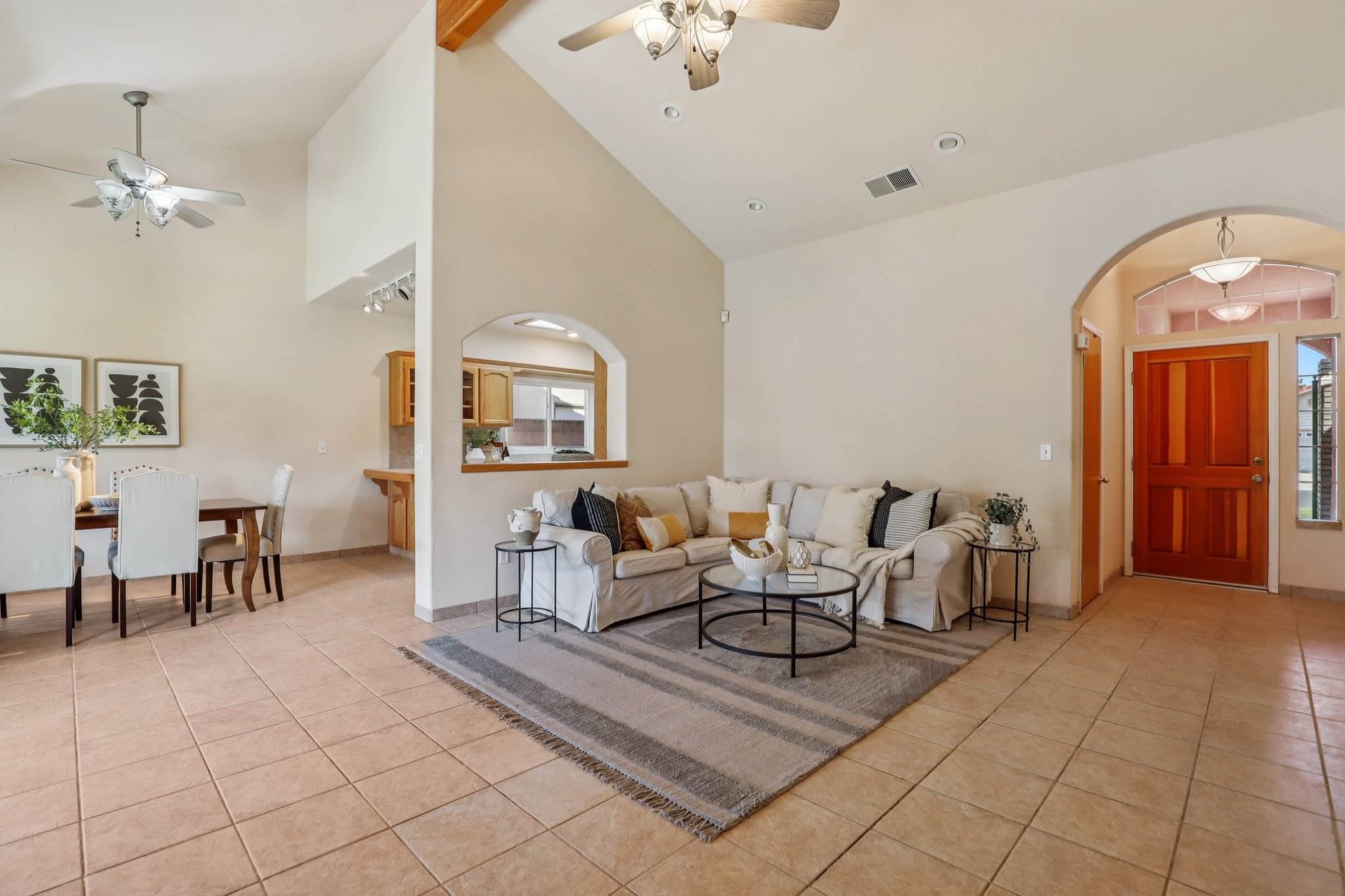 526 Grenache Ave., Madera, CA 93637