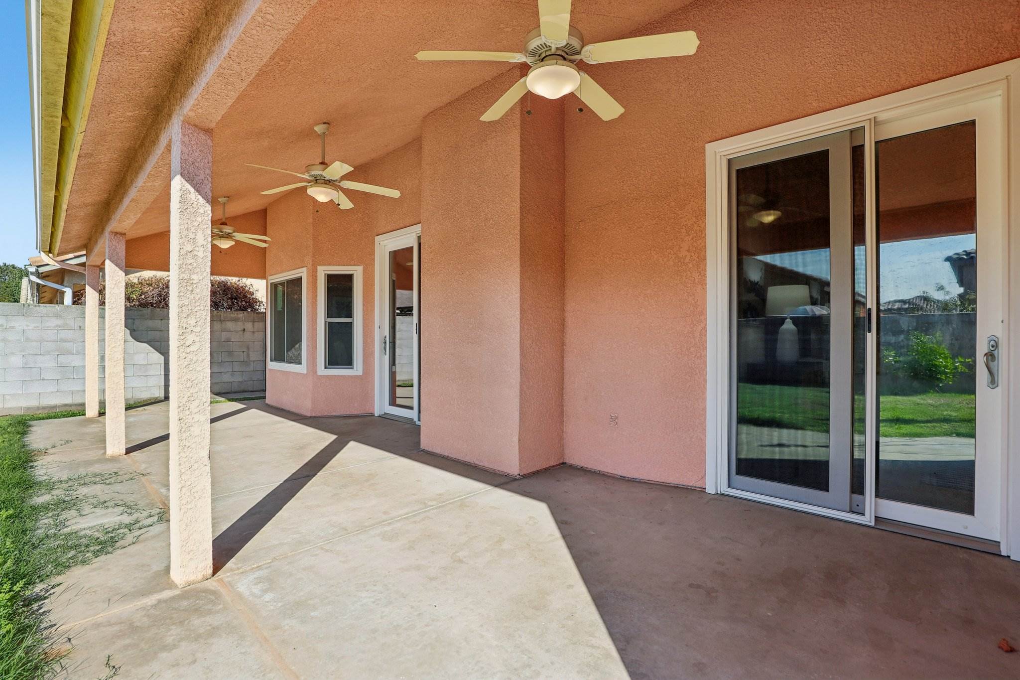 526 Grenache Ave., Madera, CA 93637