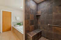 526 Grenache Ave., Madera, CA 93637