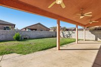 526 Grenache Ave., Madera, CA 93637