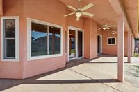 526 Grenache Ave., Madera, CA 93637