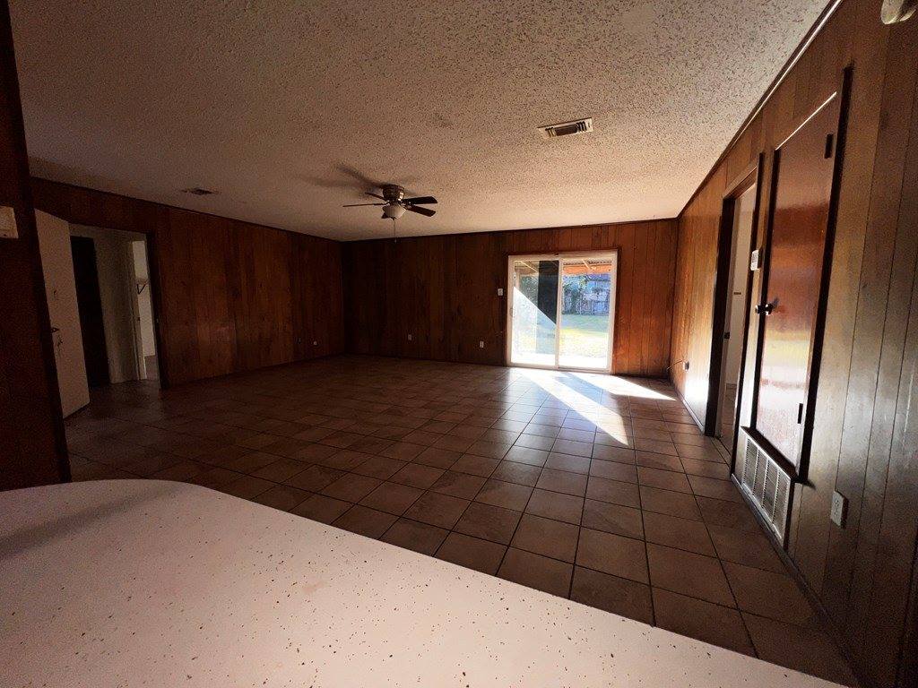 165 Greenforest, Nash, TX 75569