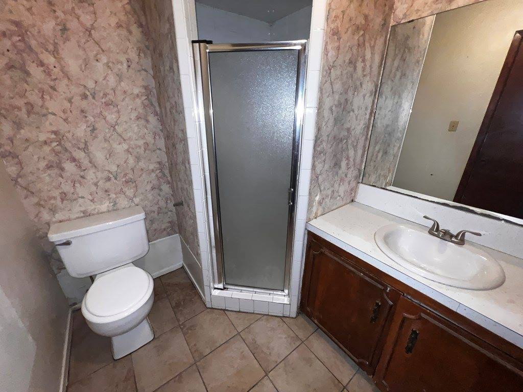 165 Greenforest, Nash, TX 75569