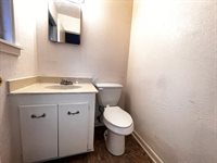 504 Redwater Rd, Wake Village, TX 75501