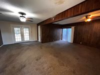 504 Redwater Rd, Wake Village, TX 75501