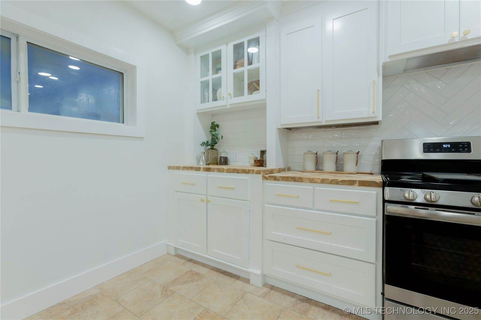 802 East Delaware Avenue, McAlester, OK 74501