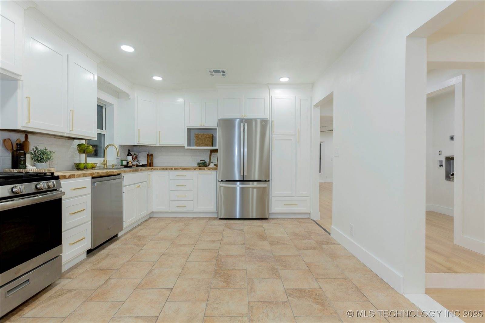 802 East Delaware Avenue, McAlester, OK 74501