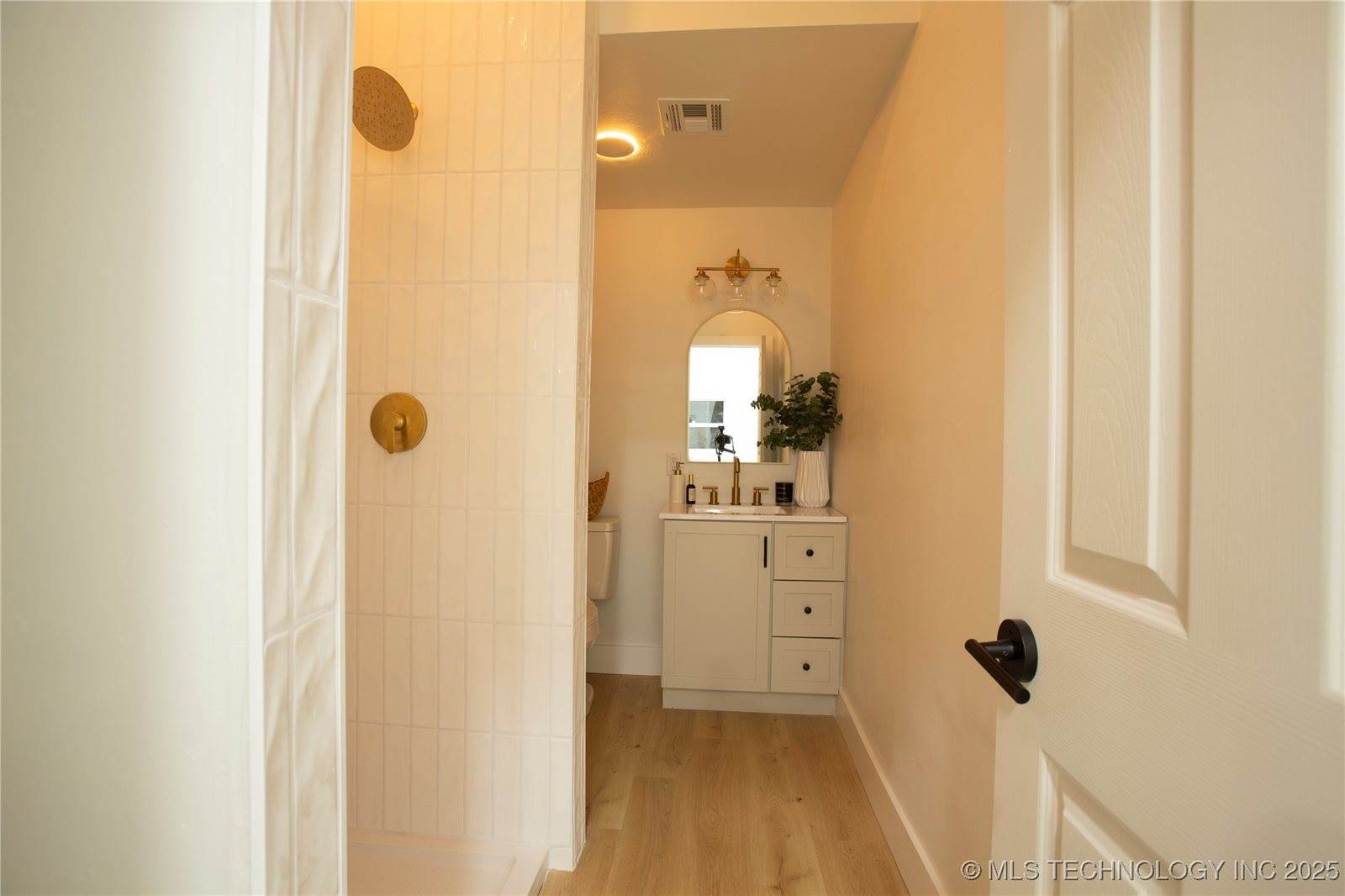 802 East Delaware Avenue, McAlester, OK 74501