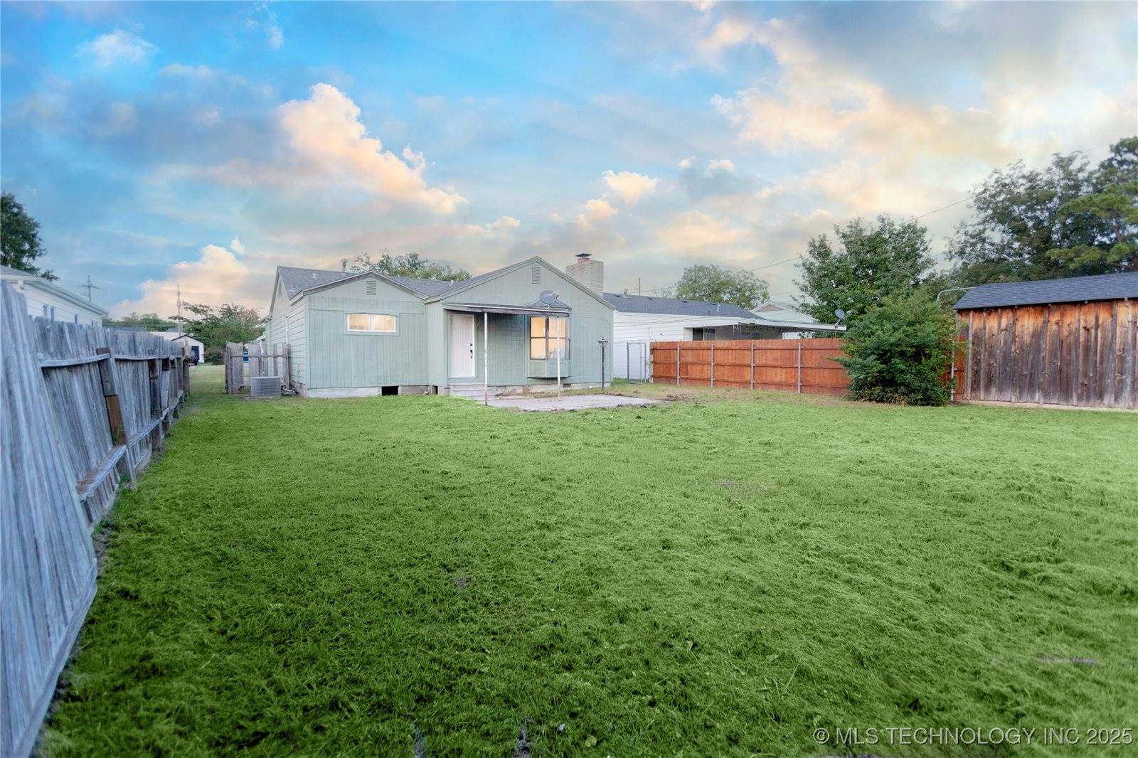 802 East Delaware Avenue, McAlester, OK 74501