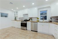 802 East Delaware Avenue, McAlester, OK 74501