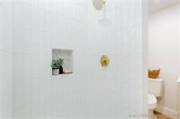 802 East Delaware Avenue, McAlester, OK 74501