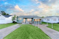 802 East Delaware Avenue, McAlester, OK 74501