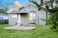 802 East Delaware Avenue, McAlester, OK 74501