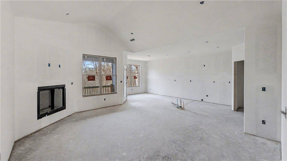 2 Yarrow Circle, Bella Vista, AR 72715