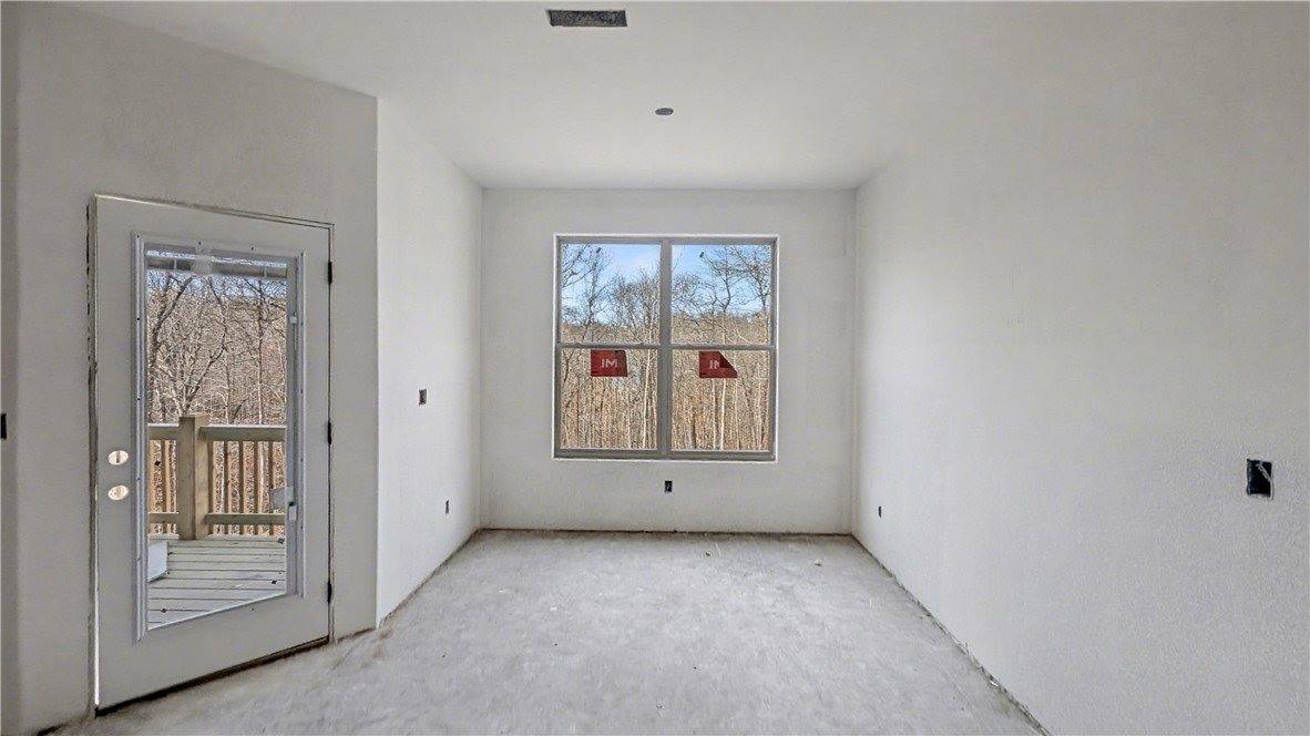 2 Yarrow Circle, Bella Vista, AR 72715