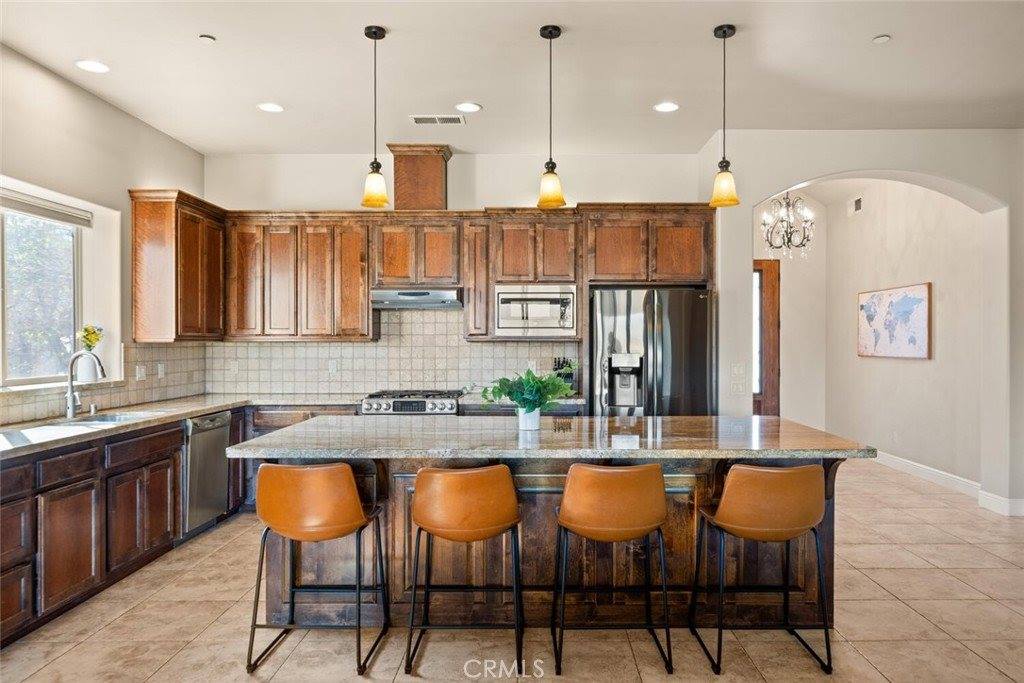 3368 Summit Ridge, Chico, CA 95928