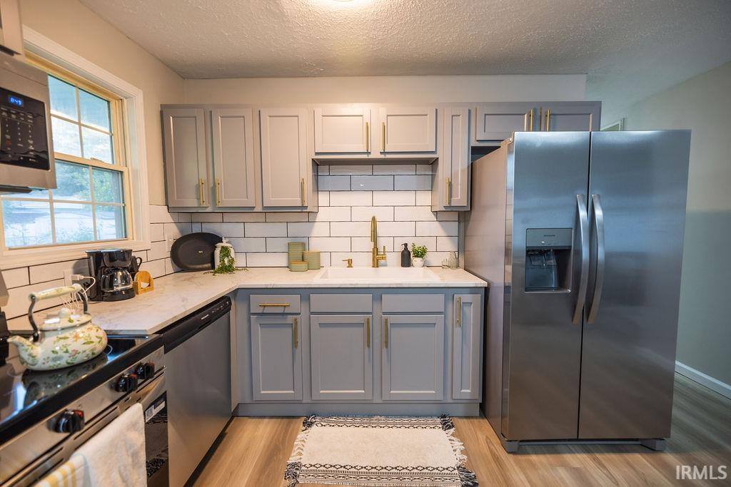 201 N Shellbark Road, Muncie, IN 47304